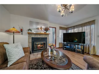 Photo #3: 1781342 Listing 