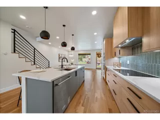 Photo #6: 1781582 Listing 