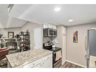 Photo #6: 1782688 Listing 