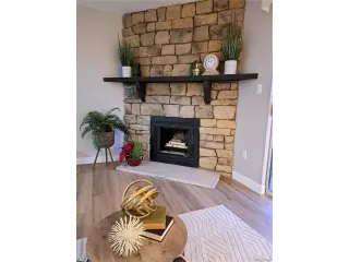 Photo #5: 1784265 Listing