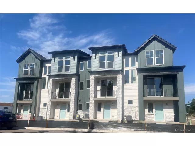 MLS: 1787514 Condo For Sale