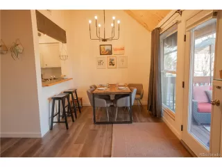 Photo #5: 1788429 Listing 