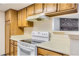 Photo #3: 1788981 Listing