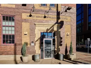 Photo #2: 1789386 Listing