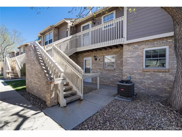 MLS: 1789922 Condo For Sale