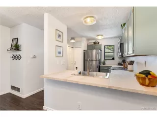 Photo #5: 1790404 Listing