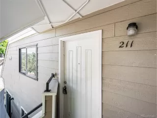 Photo #3: 1792908 Listing 