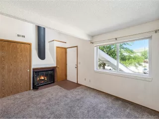 Photo #4: 1792908 Listing 