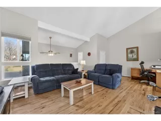 Photo #6: 1794665 Listing 