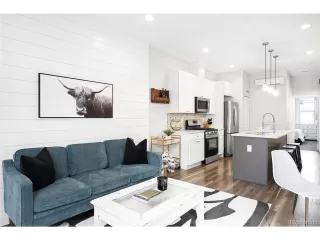 Photo #4: 1794711 Listing