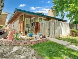 Photo #2: 1799273 Listing