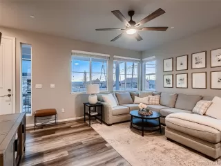 Photo #2: 1803130 Listing