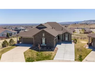 Photo #2: 1803676 Listing