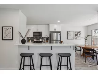 Photo #6: 1804732 Listing 