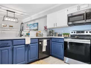 Photo #4: 1805247 Listing 