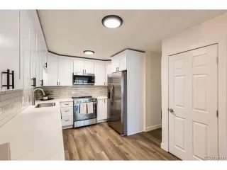 Photo #3: 1805521 Listing 