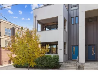 Photo #3: 1805705 Listing