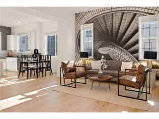 Photo #2: 1806554 Listing