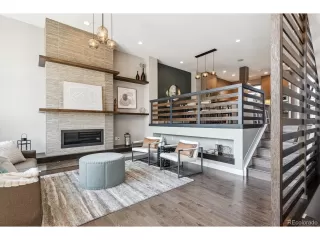 Photo #3: 1806789 Listing