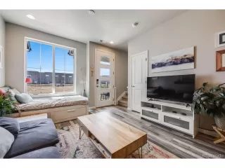 Photo #5: 1807578 Listing