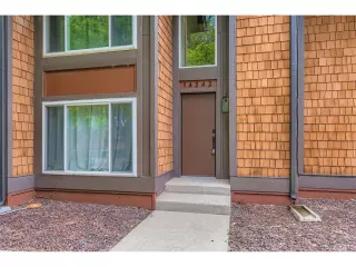 Photo #4: 1811378 Listing