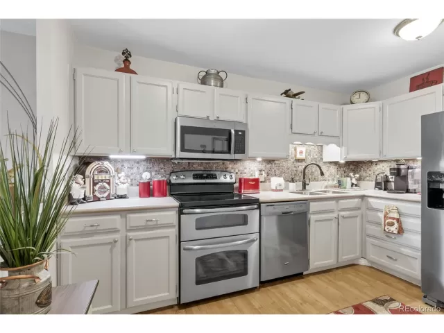 MLS: 1813663 Condo For Sale