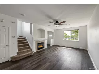 Photo #5: 1815262 Listing