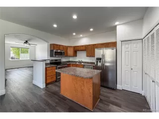 Photo #6: 1815262 Listing