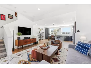 Photo #5: 1819812 Listing