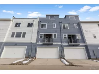 Photo #2: 1820081 Listing
