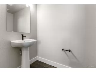 Photo #5: 1820081 Listing