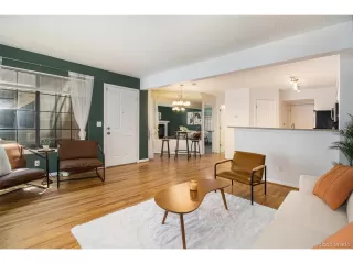 Photo #5: 1821006 Listing