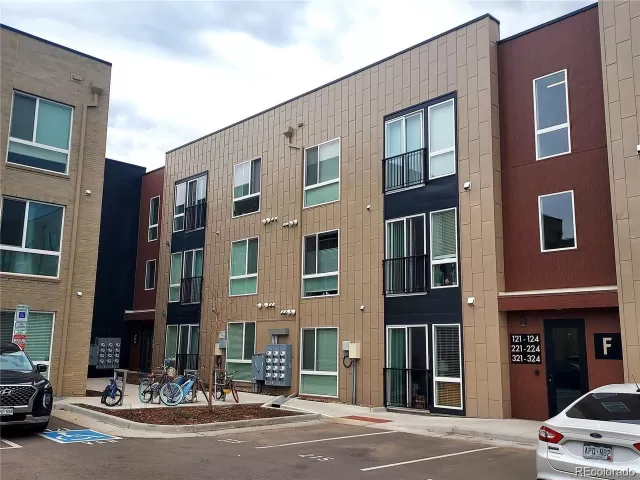 MLS: 1821071 Condo For Sale