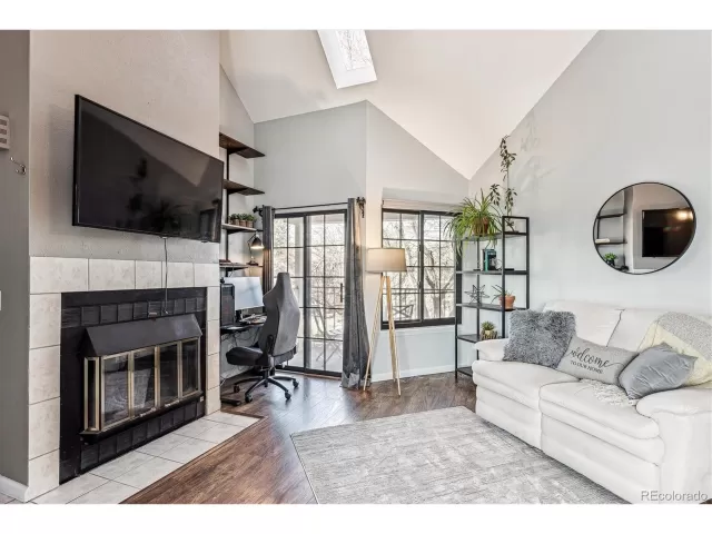 MLS: 1821130 Condo For Sale