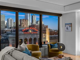 Photo #2: 1821488 Listing 