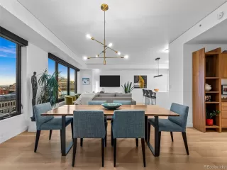 Photo #4: 1821488 Listing 