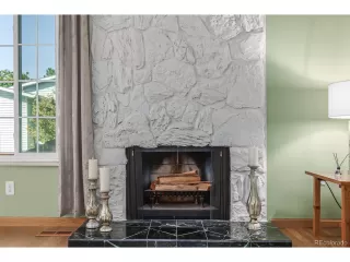 Photo #4: 1821599 Listing 