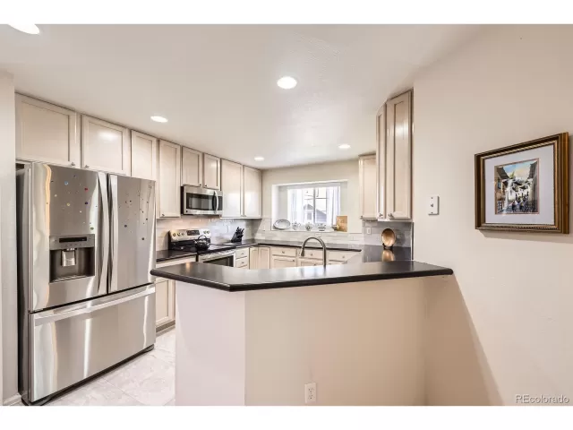 MLS: 1821642 Condo For Sale