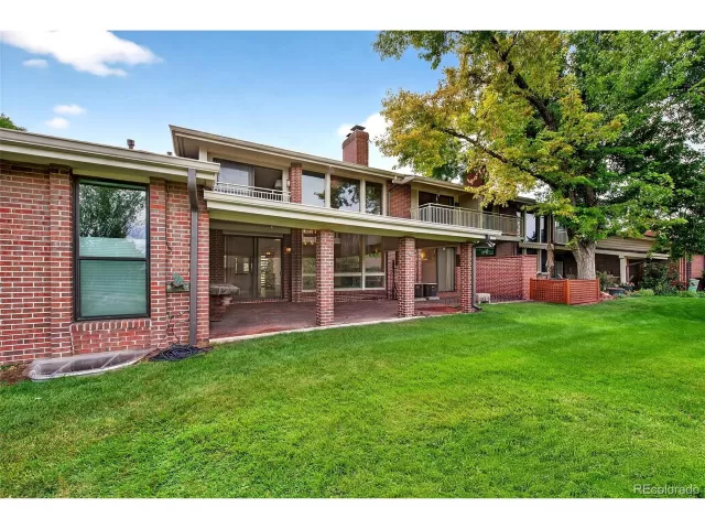 MLS: 1823568 Condo For Sale