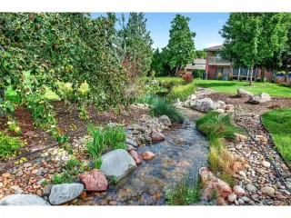 Photo #4: 1823568 Listing