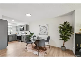 Photo #6: 1824522 Listing 