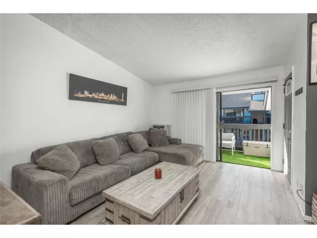 MLS: 1831516 Condo For Sale