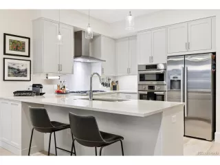 Photo #5: 1832479 Listing