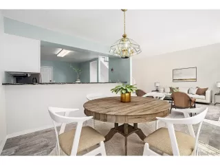 Photo #4: 1832968 Listing 