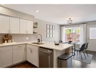 Photo #6: 1834543 Listing