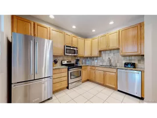 Photo #5: 1834744 Listing 