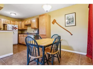 Photo #5: 1834903 Listing