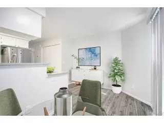 Photo #6: 1840357 Listing