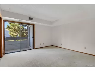 Photo #5: 1841942 Listing 