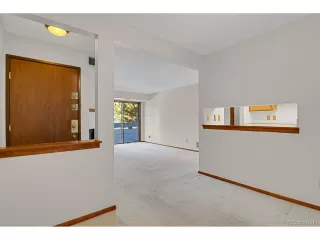 Photo #6: 1841942 Listing 